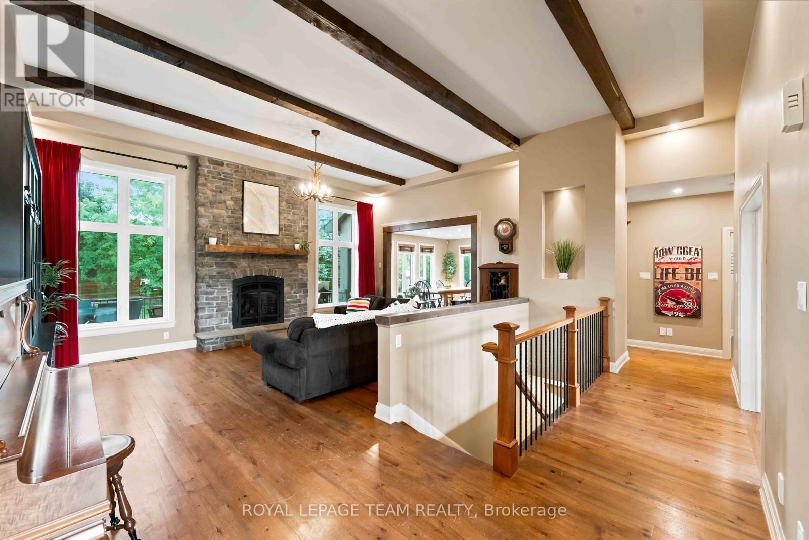 1801 Cedarlakes Way, Ottawa, ON