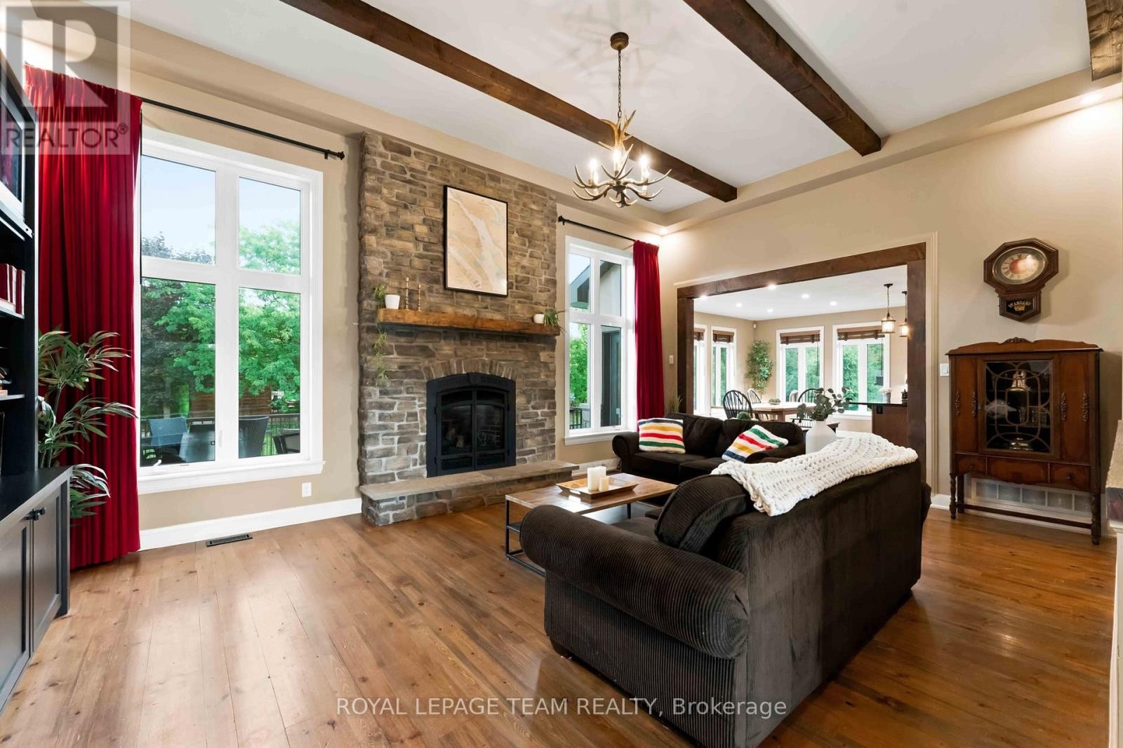 1801 Cedarlakes Way, Ottawa, ON