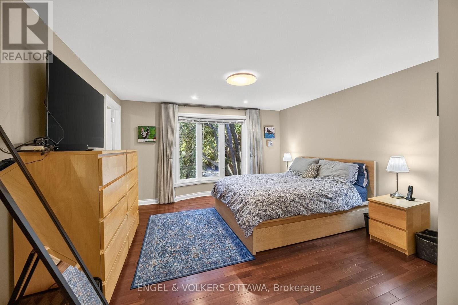 533 Hilson Avenue, Ottawa, ON