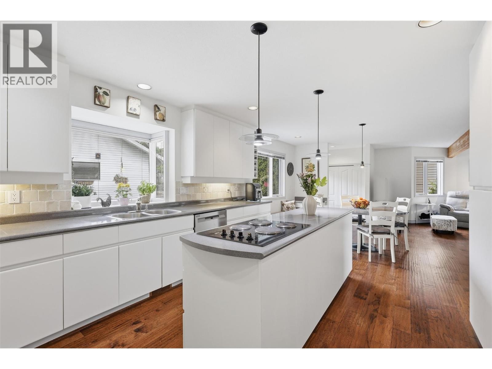 611 Robson Drive, Kamloops, BC