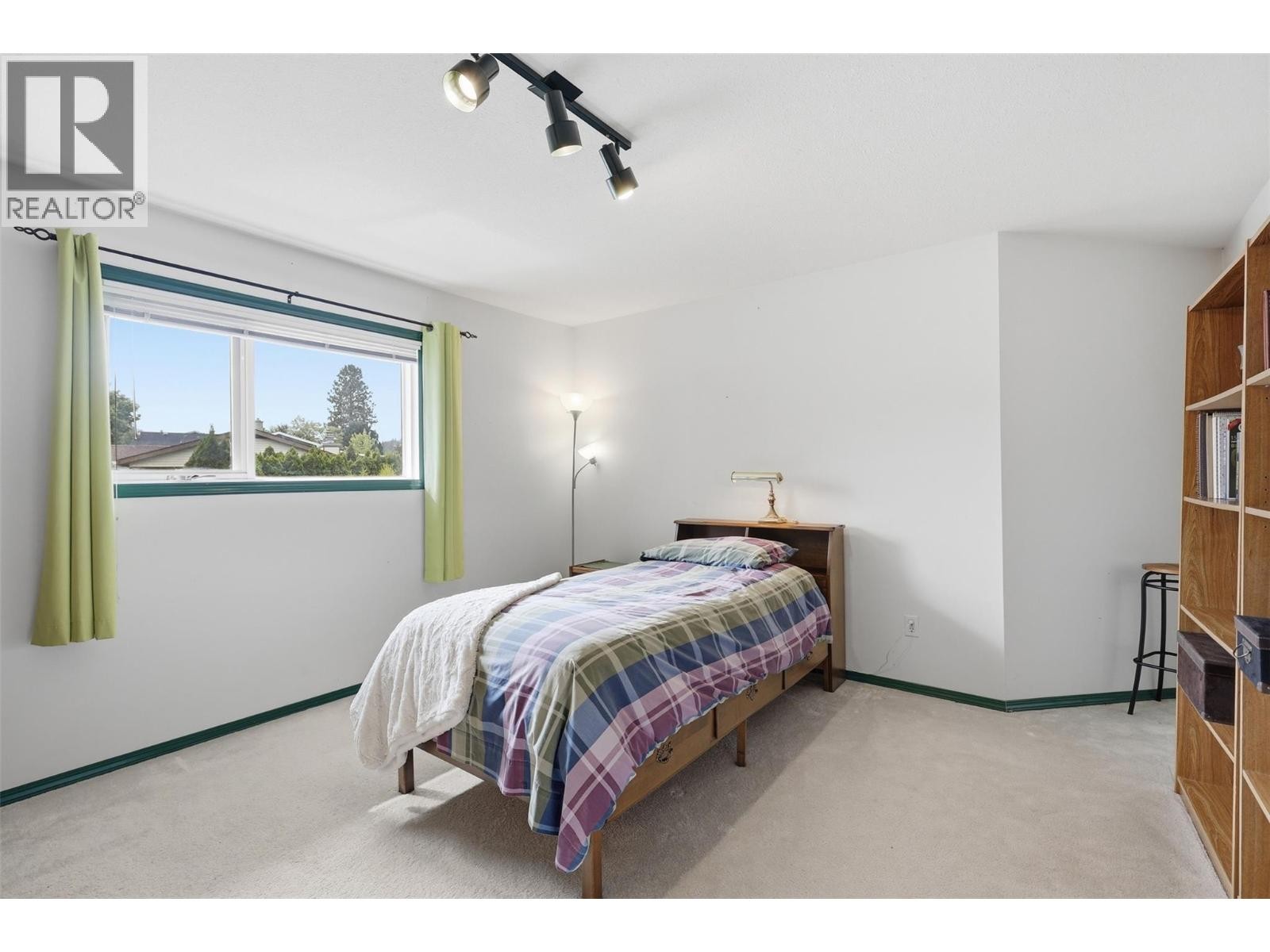 611 Robson Drive, Kamloops, BC