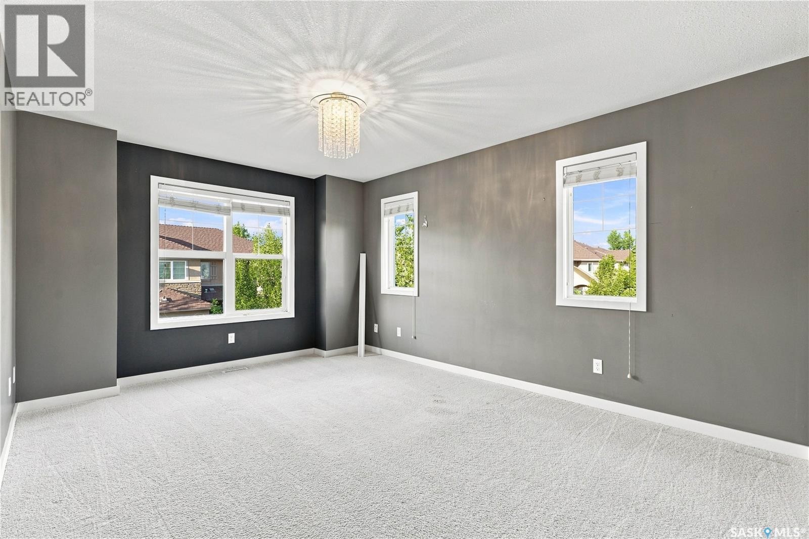 305 710 Gordon Road, Saskatoon, SK