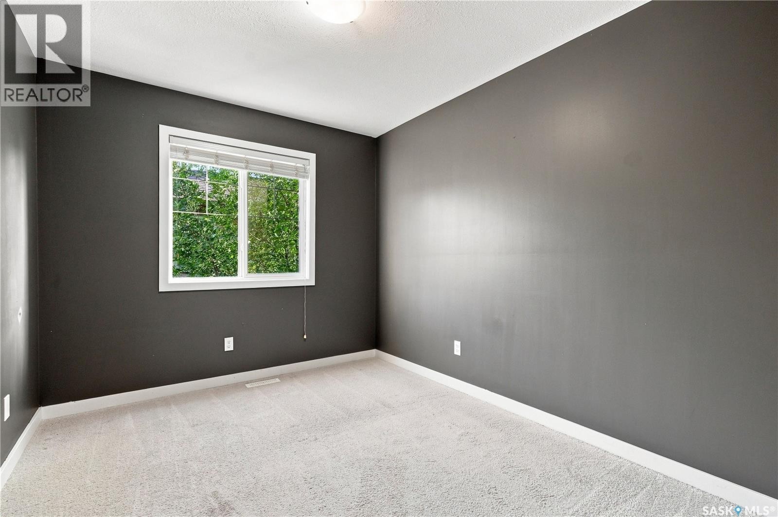 305 710 Gordon Road, Saskatoon, SK