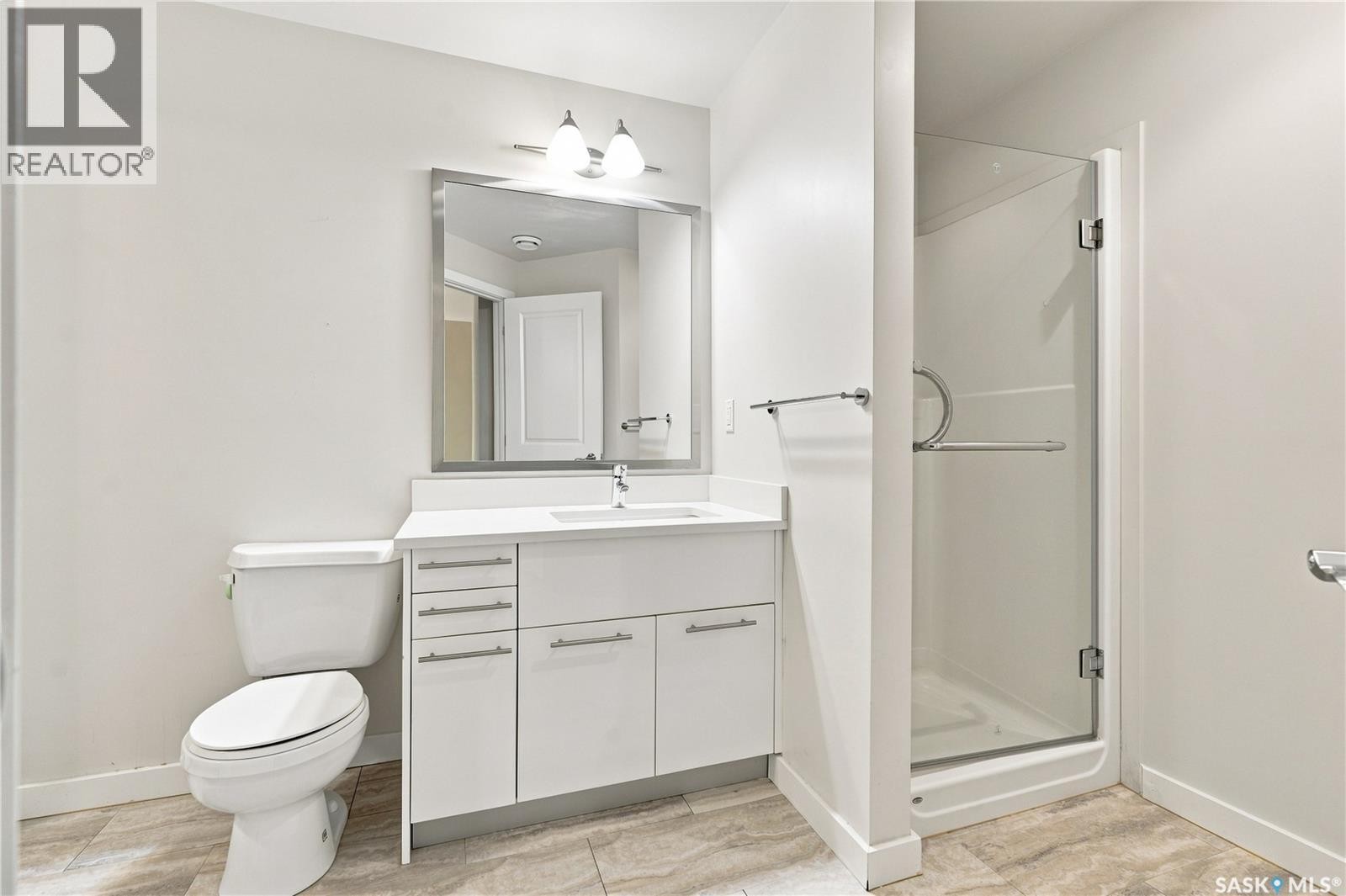 305 710 Gordon Road, Saskatoon, SK