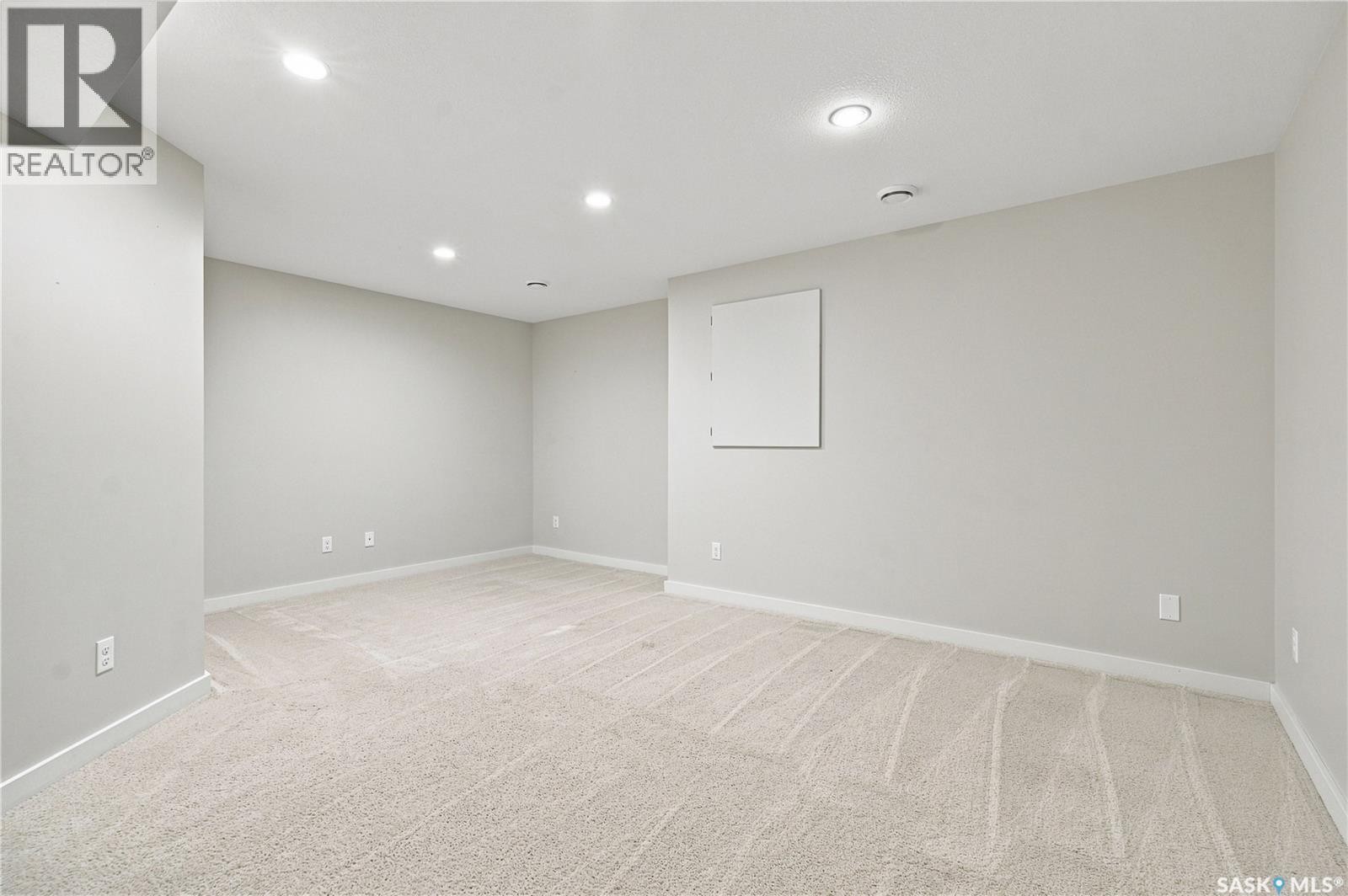 305 710 Gordon Road, Saskatoon, SK