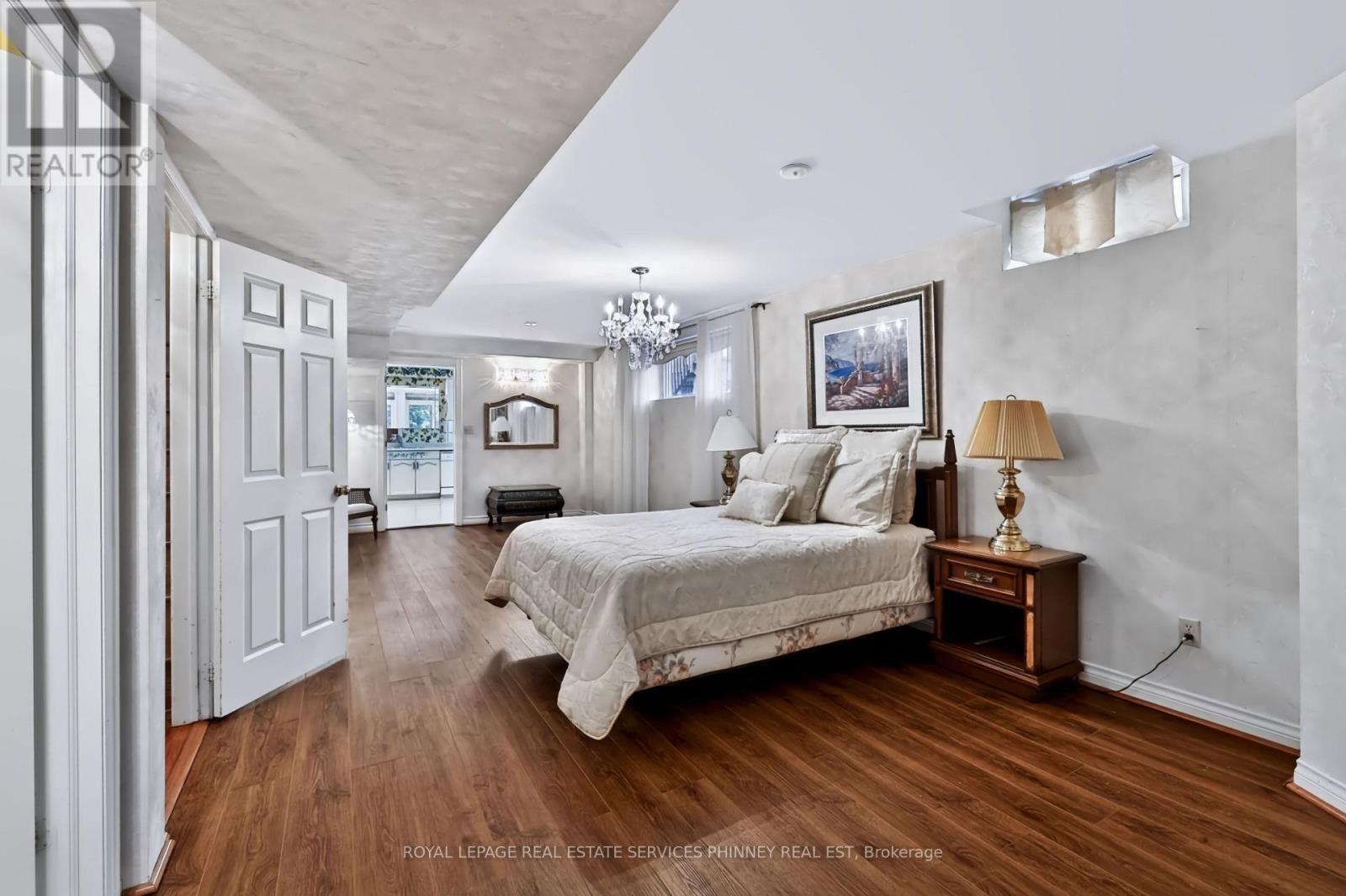6036 St. Ives Way, Mississauga, ON