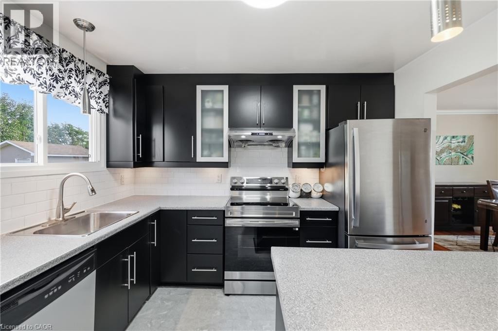 63 Folkestone Avenue, Hamilton, ON