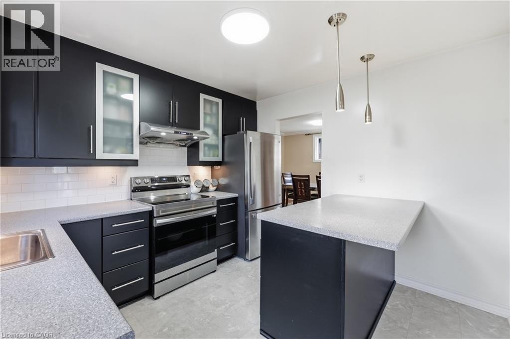 63 Folkestone Avenue, Hamilton, ON