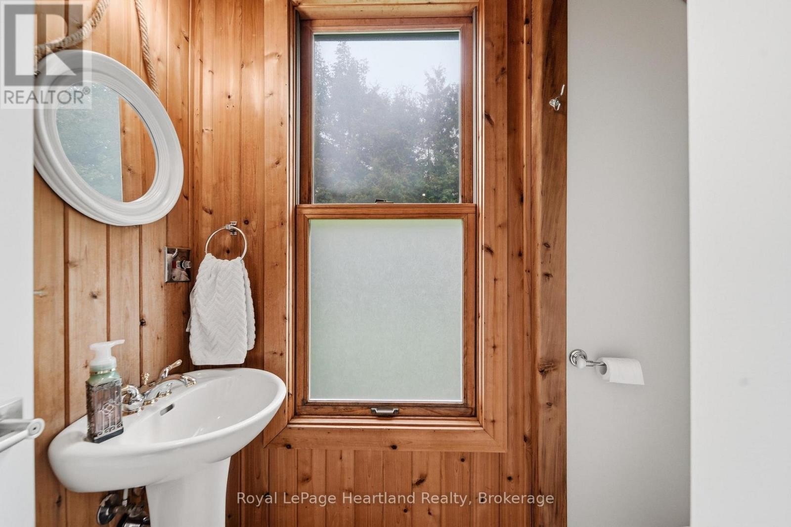 23 Park Road, Central Huron (Goderich), ON