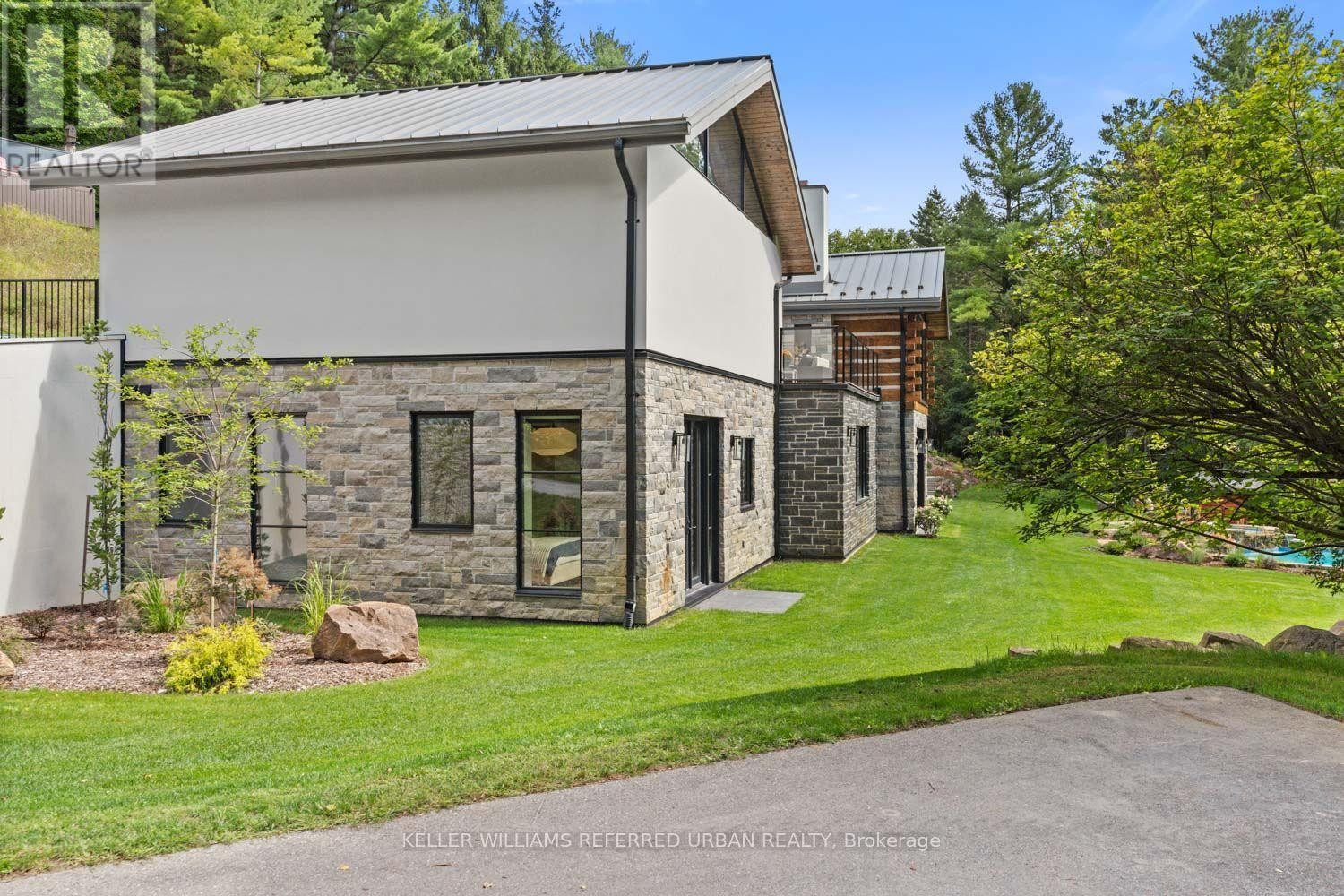 14335 Weston Road, King, ON