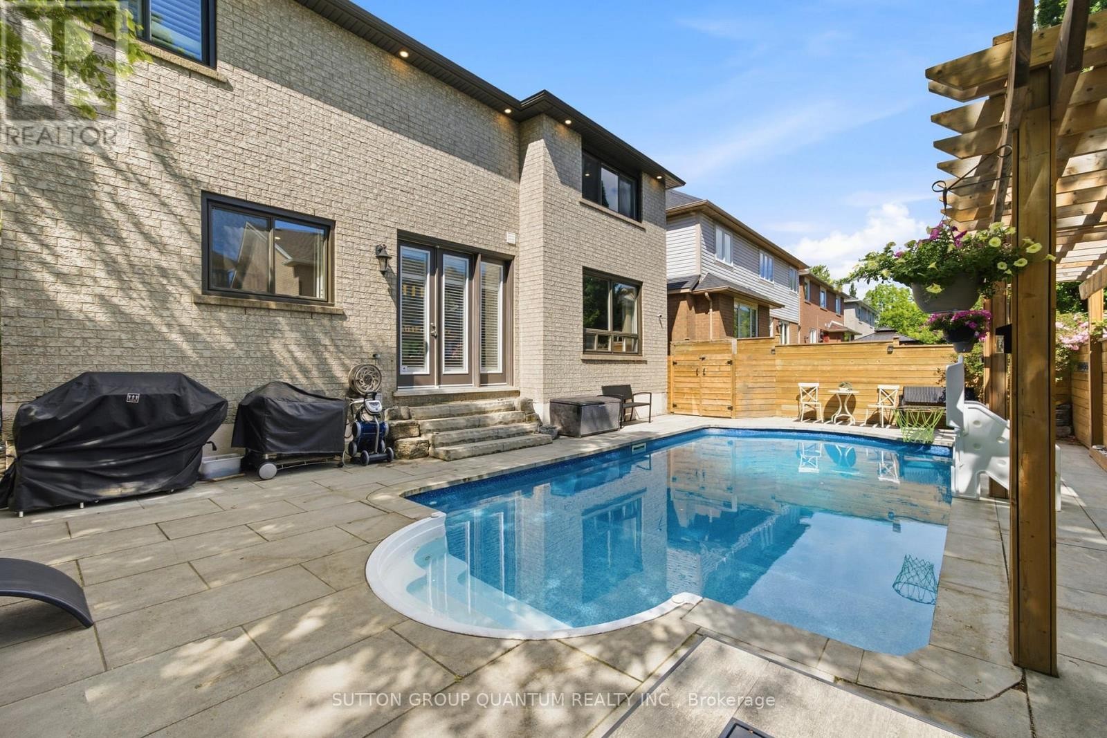 2345 Joshua Drive, Burlington, ON
