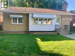 1368 MARLBOUROUGH BOULEVARD Windsor, ON N9C 1Y7
