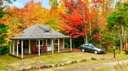875 Rue du Pacifique Val-David, QC J0T 2N0