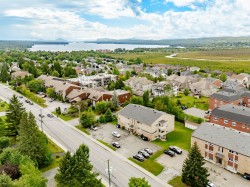 302-1025 Rue Merry N. Magog, QC J1X 2G9
