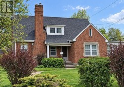 77 MAIN STREET E Grimsby, ON L3M 1N5