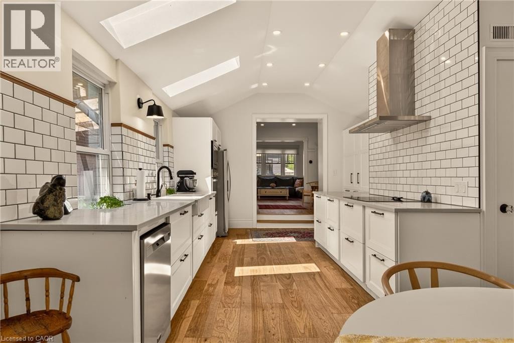 32 Magill Street, Hamilton, ON