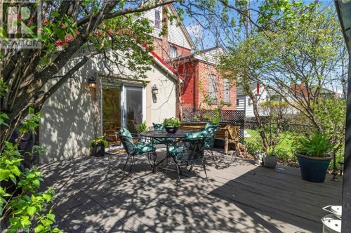 32 Magill Street, Hamilton, ON 