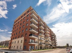 603-9175 Rue Lennon Brossard, QC J4Y 0S3