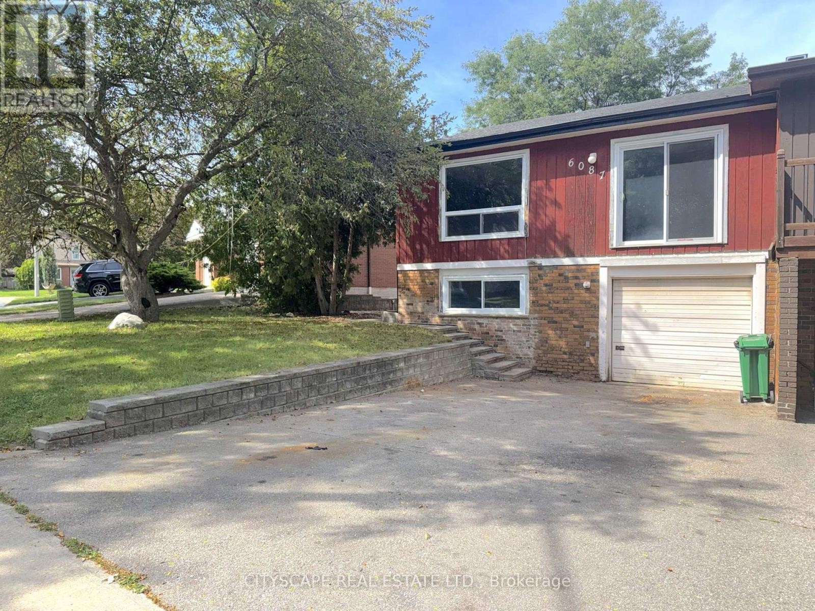 Street View - Right - 6087 Featherhead Crescent, Mississauga, ON