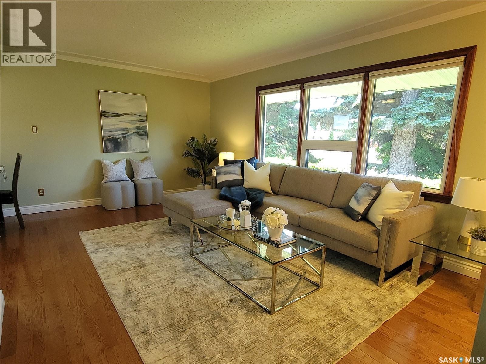 2133 Mckinnon Avenue, Saskatoon, SK