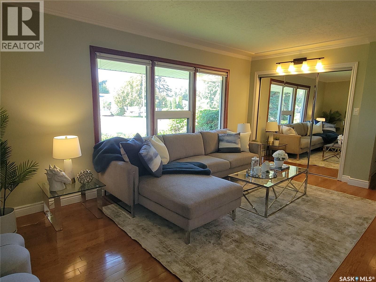 2133 Mckinnon Avenue, Saskatoon, SK