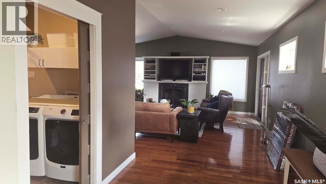 2133 Mckinnon Avenue, Saskatoon, SK