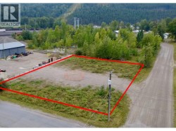 716 14th Street S Golden, BC V0A 1H0