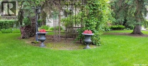2301 15Th Avenue, Regina, SK 