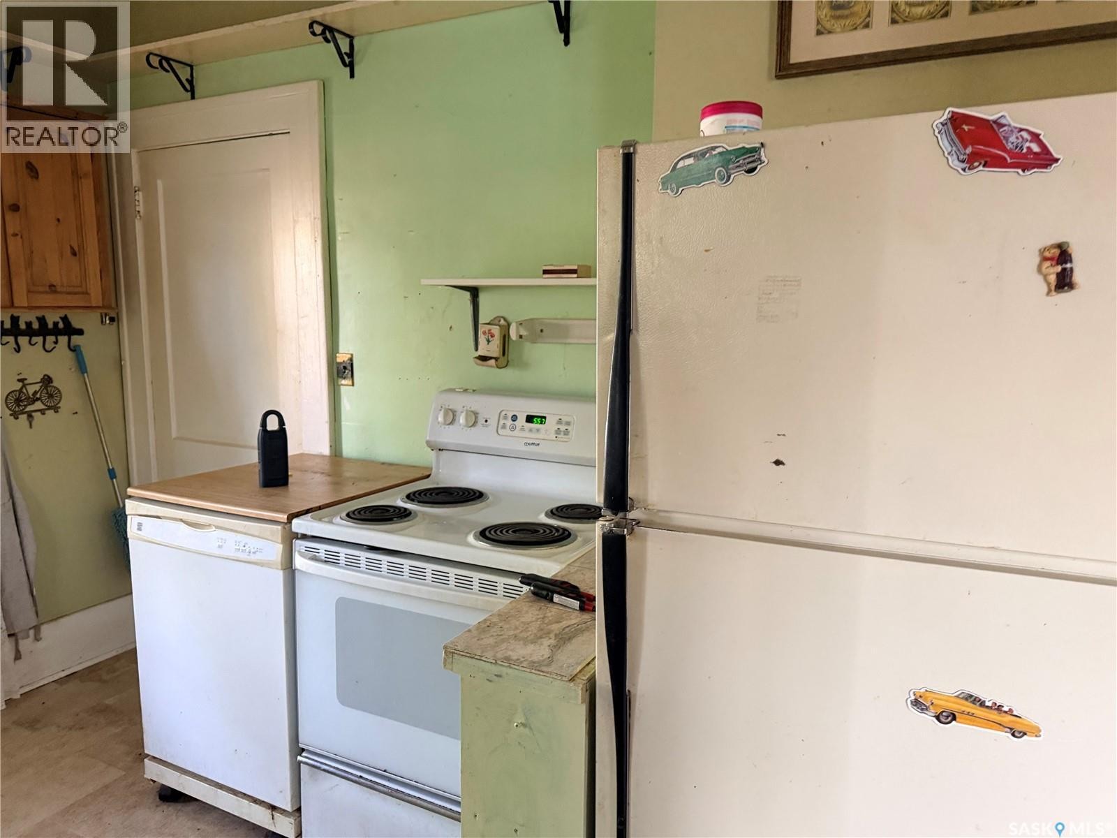12 3Rd Street E, Willow Bunch, SK