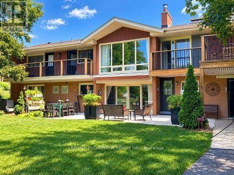 81 Thomson Drive, Hamilton, ON