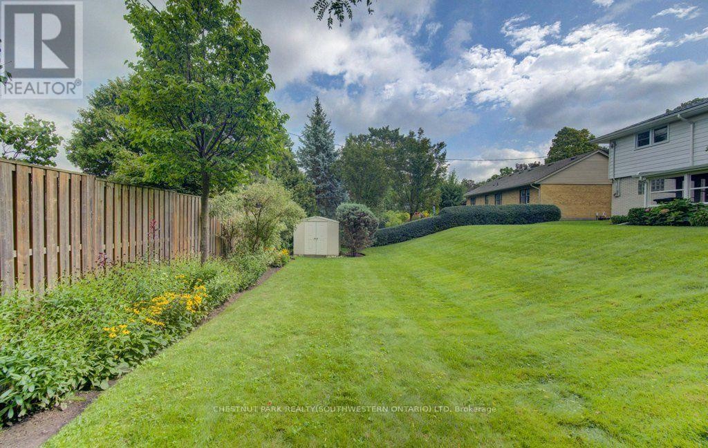 204 Stanley Drive, Waterloo, ON
