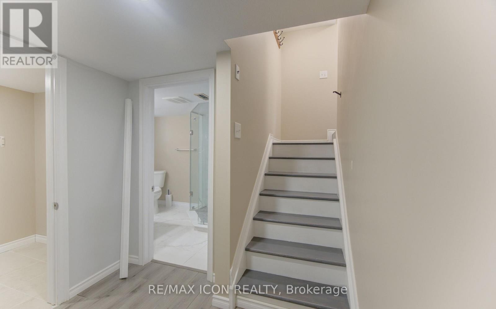 104 Mausser Avenue, Kitchener, ON