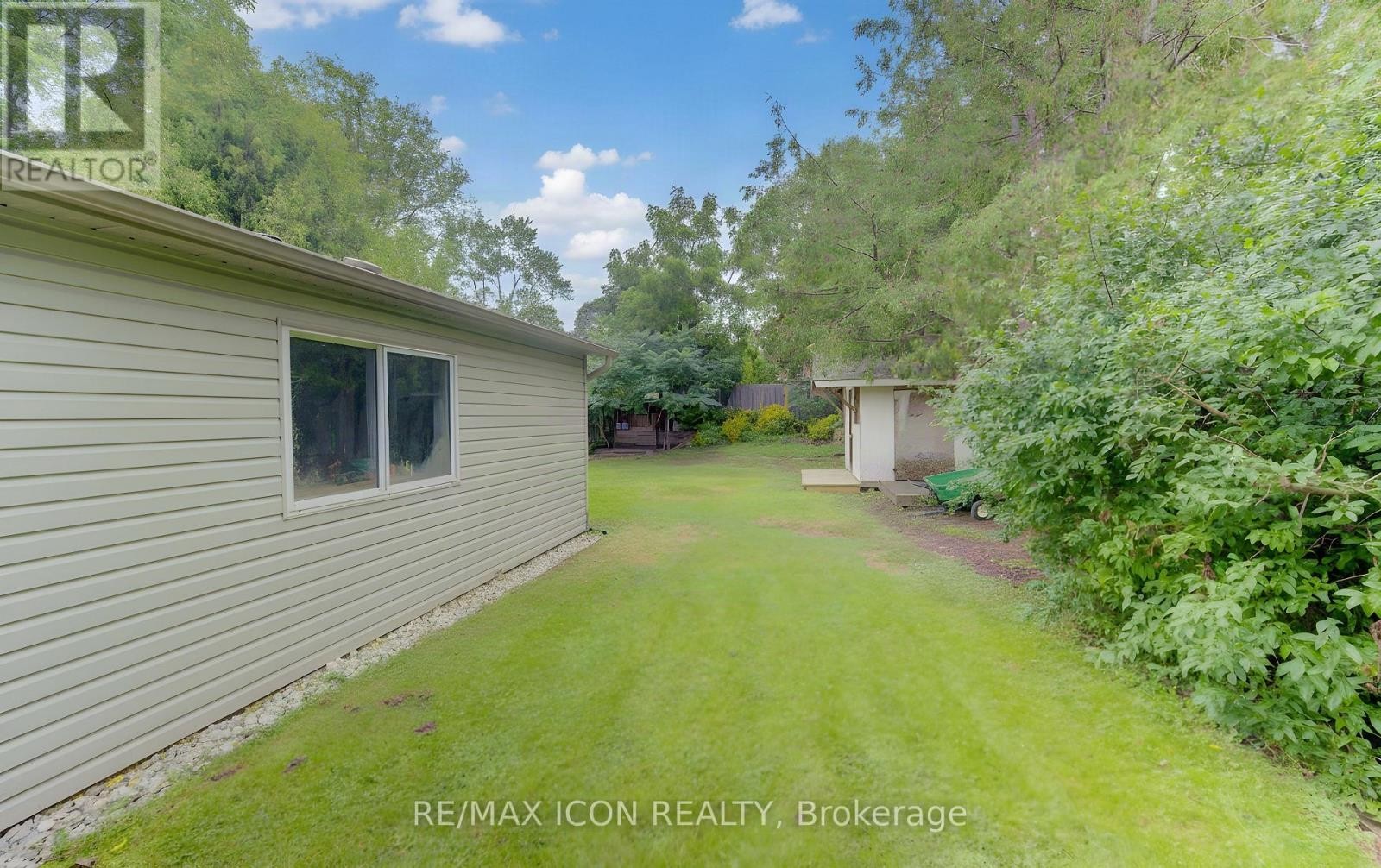 104 Mausser Avenue, Kitchener, ON