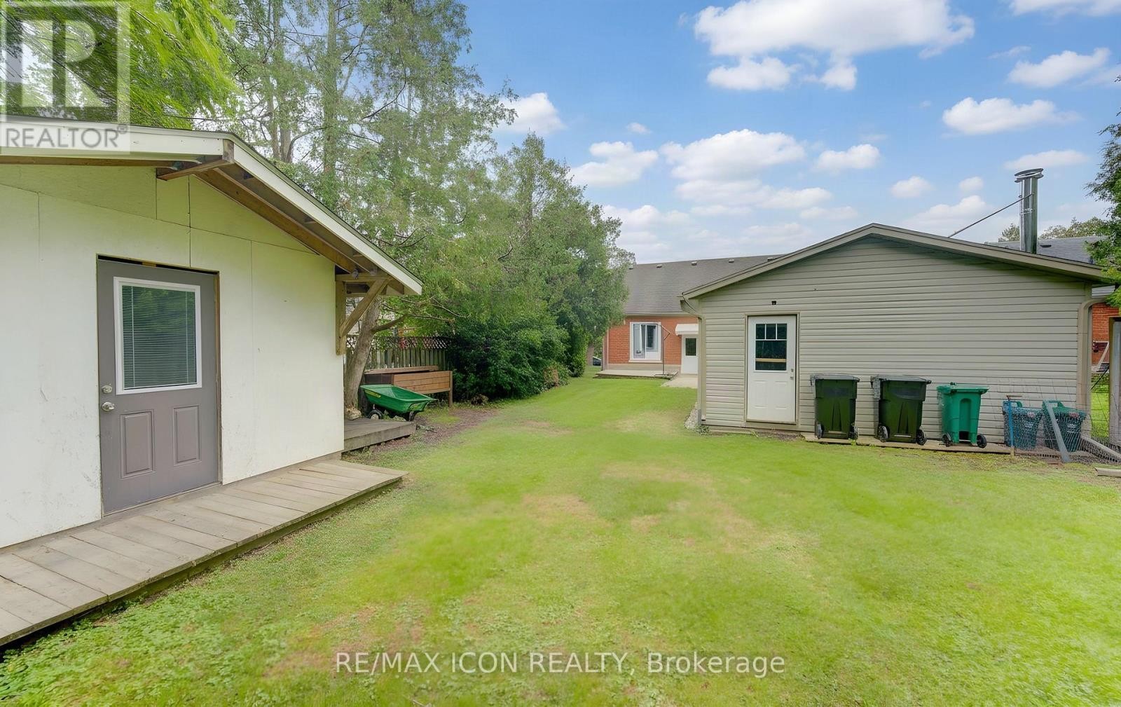 104 Mausser Avenue, Kitchener, ON