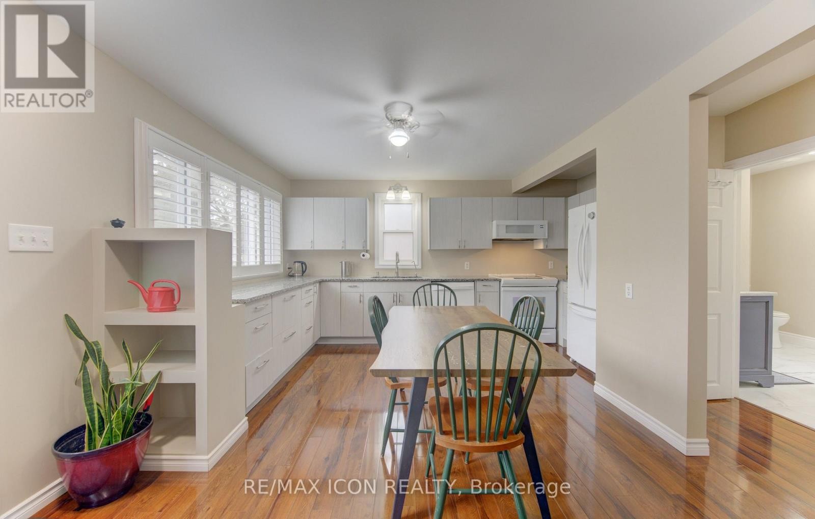 104 Mausser Avenue, Kitchener, ON