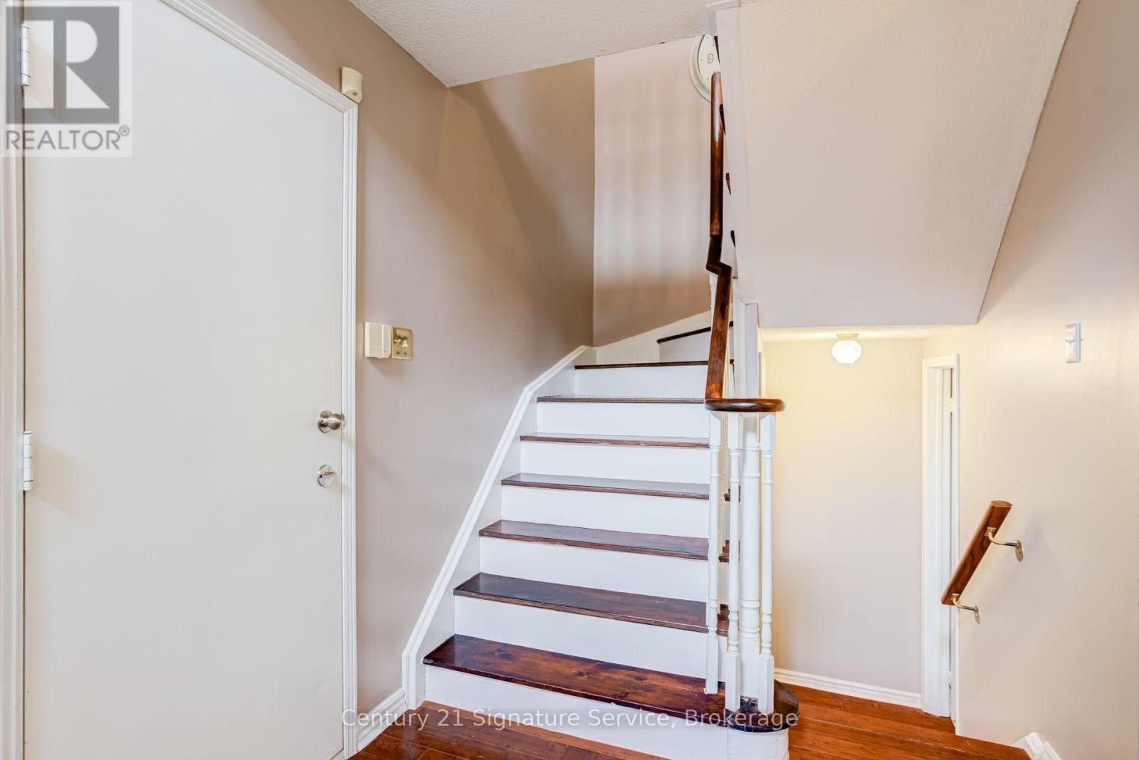 2755 Lindholm Crescent, Mississauga, ON