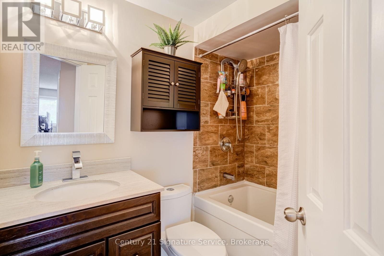 2755 Lindholm Crescent, Mississauga, ON