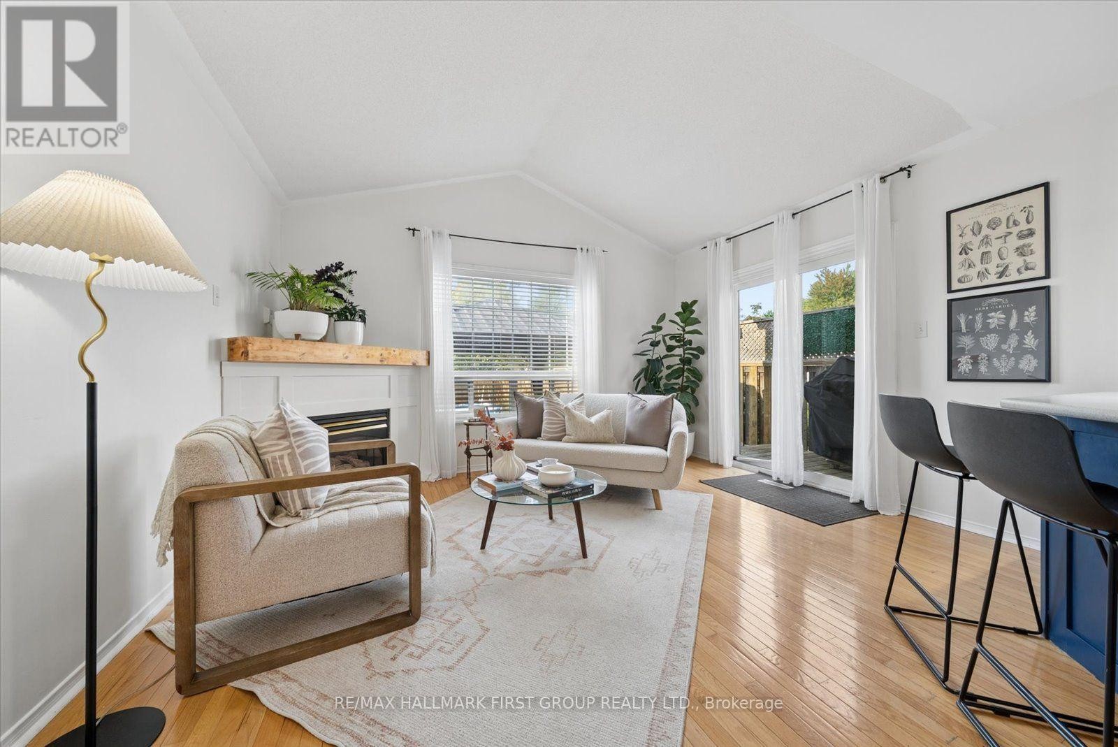 67 Epps Crescent, Ajax, ON