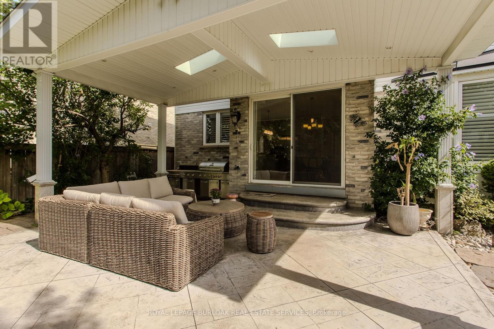 2194 Berwick Drive, Burlington, ON