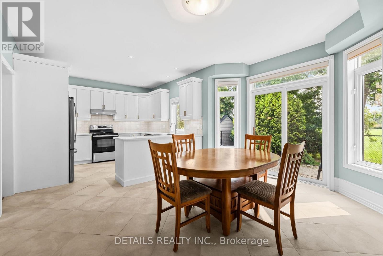 30 Cedar Valley Drive, Ottawa, ON