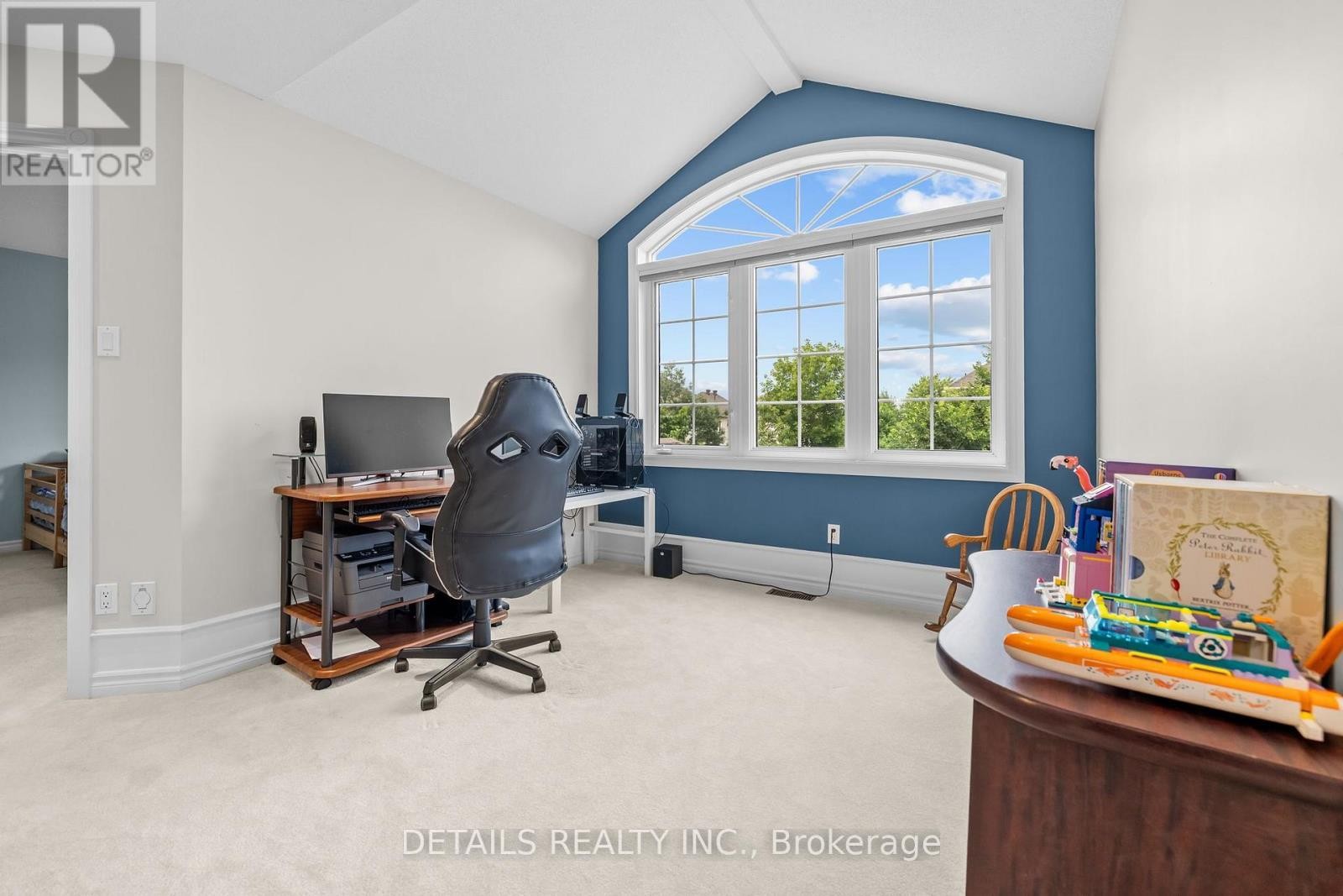 30 Cedar Valley Drive, Ottawa, ON