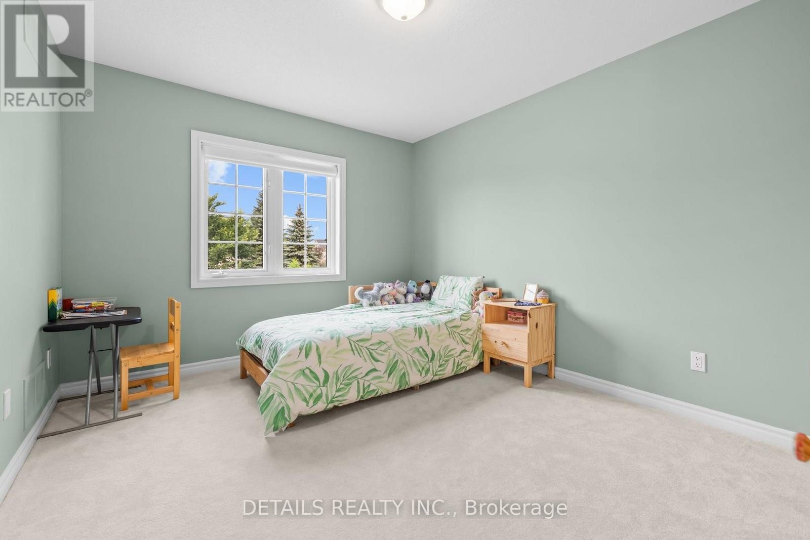 30 Cedar Valley Drive, Ottawa, ON