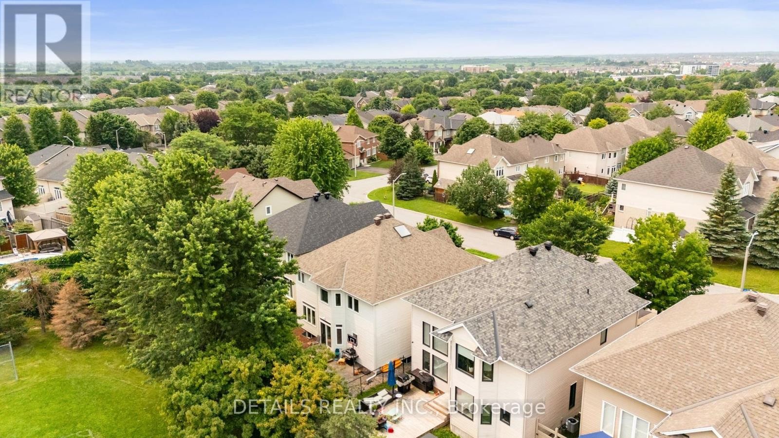 30 Cedar Valley Drive, Ottawa, ON