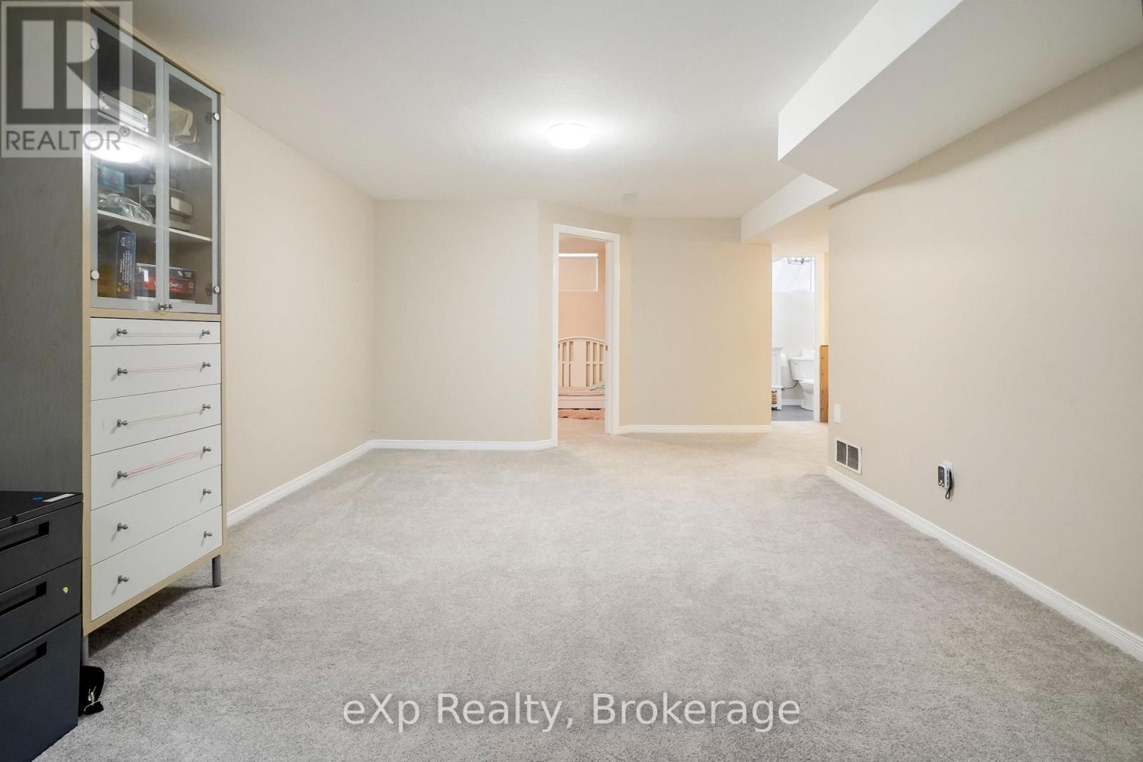 29 Maple Street, Mapleton, ON