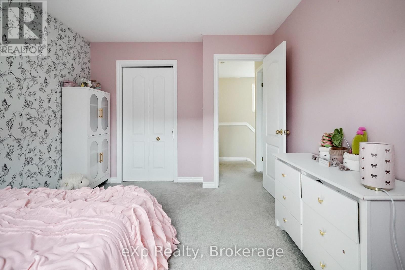 29 Maple Street, Mapleton, ON