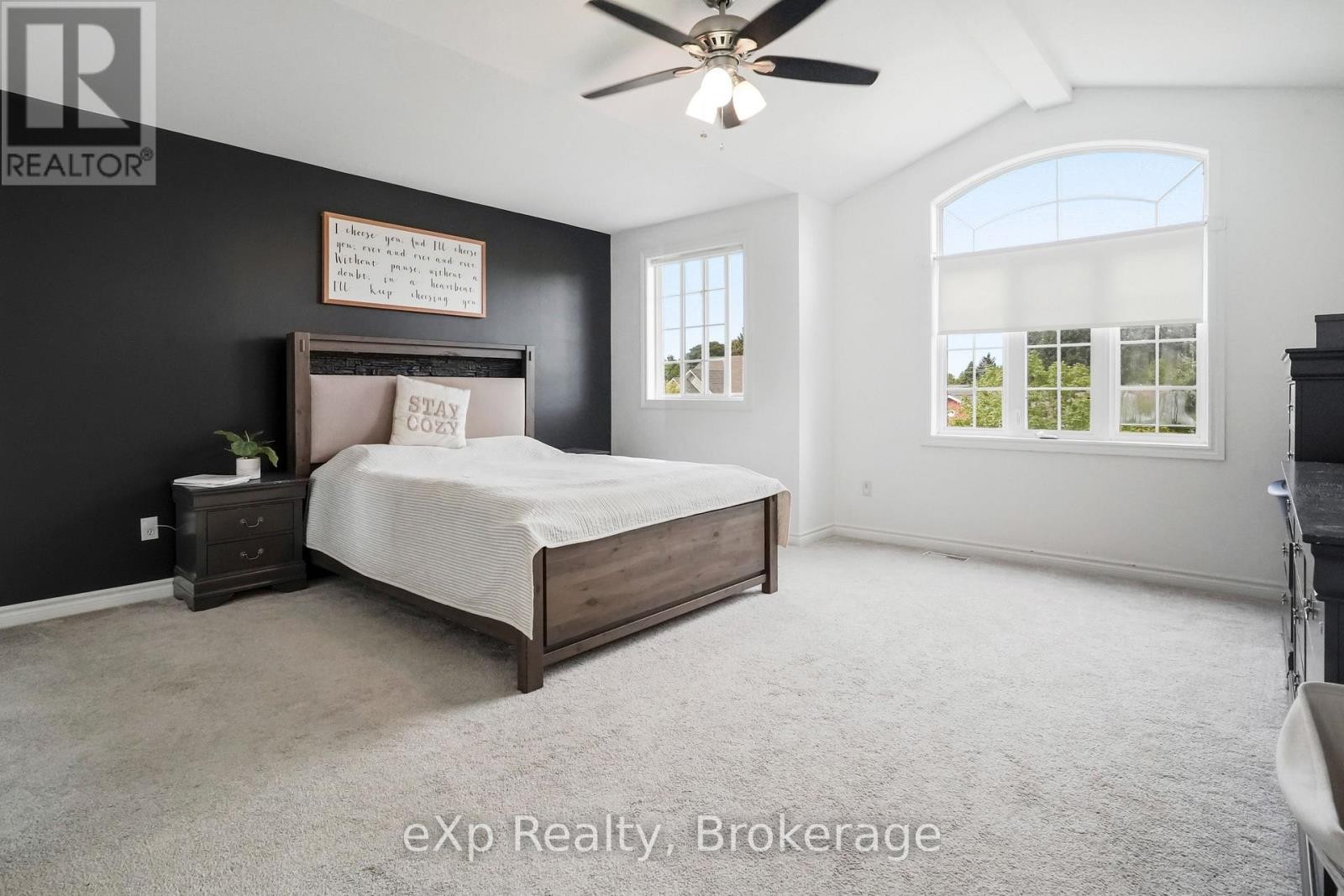 29 Maple Street, Mapleton, ON