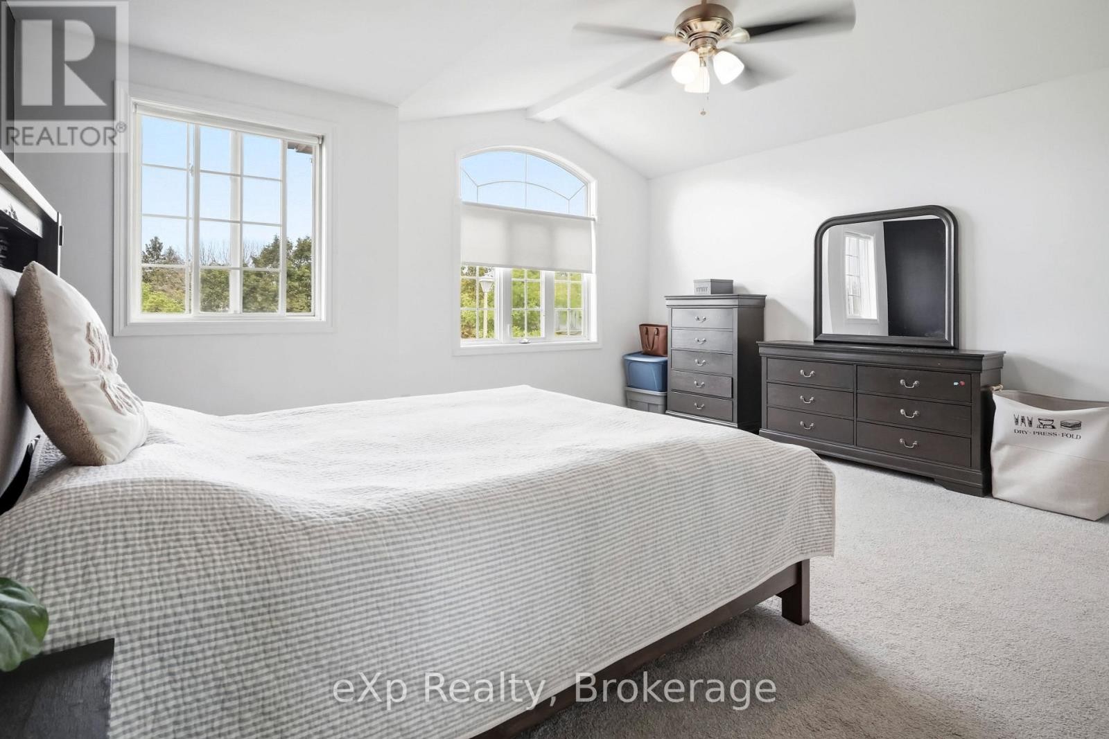 29 Maple Street, Mapleton, ON