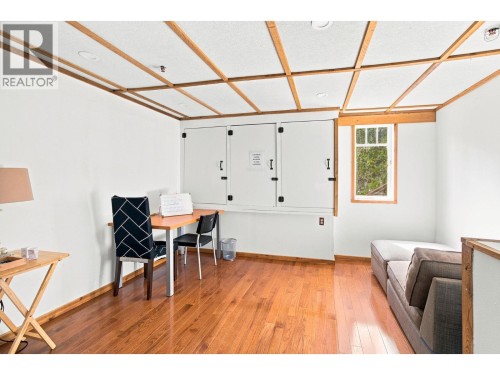 3396 Marine Drive, West Vancouver, BC 
