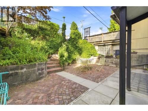 3396 Marine Drive, West Vancouver, BC 