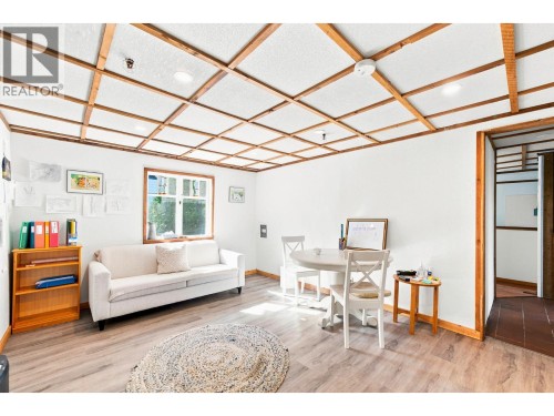 3396 Marine Drive, West Vancouver, BC 